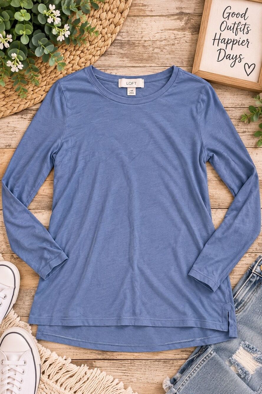 LOFT Women’s Small Blue Long Sleeve Crewneck High Low Hem Casual Top S